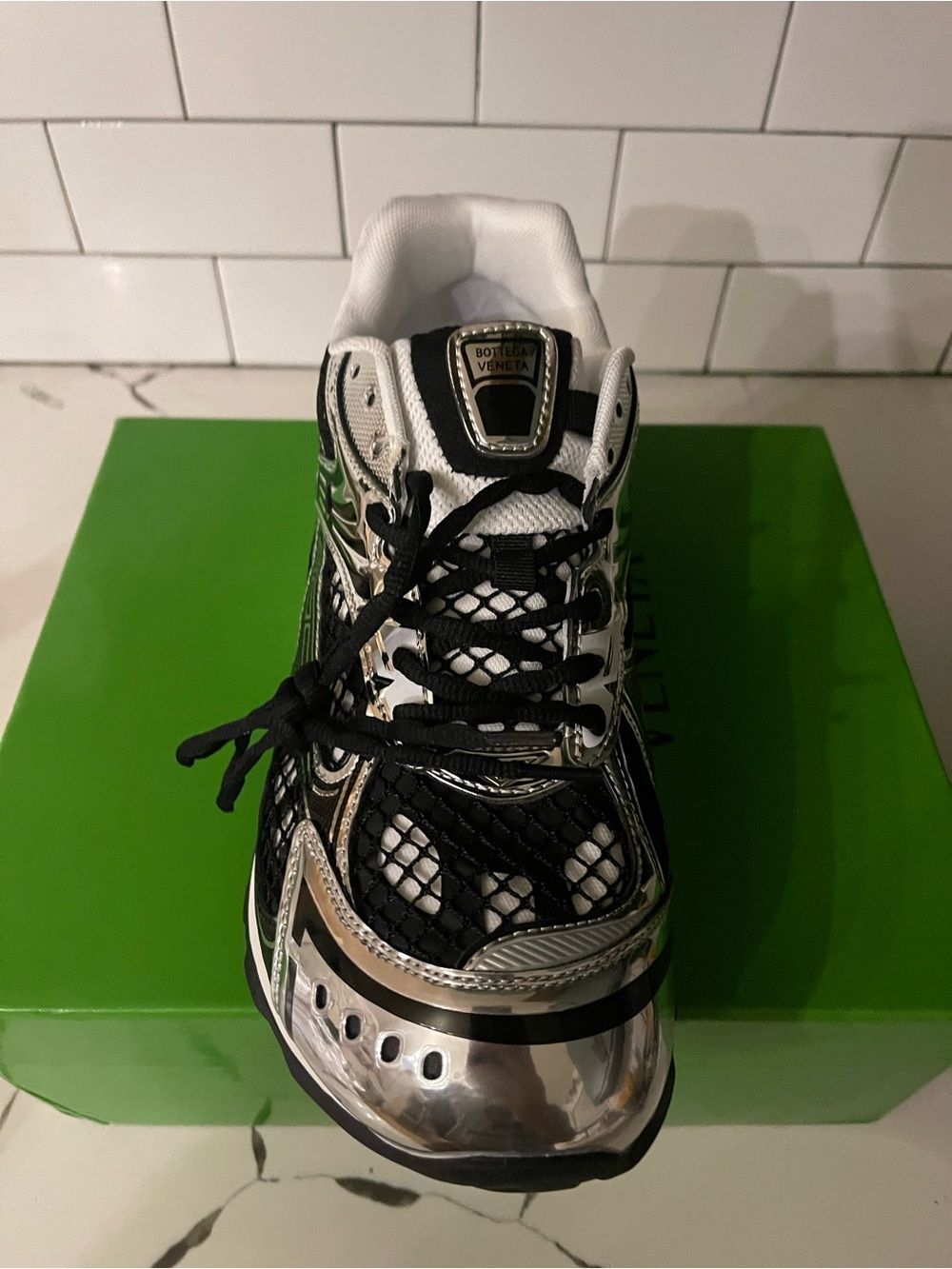 Men’s Designer Shoe Size 44. - Picture 3 of 8
